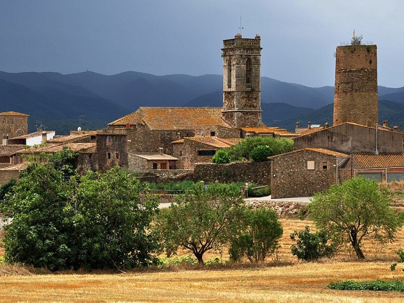 Cruïlles,  Monells i Sant Sadurní de l'Heura