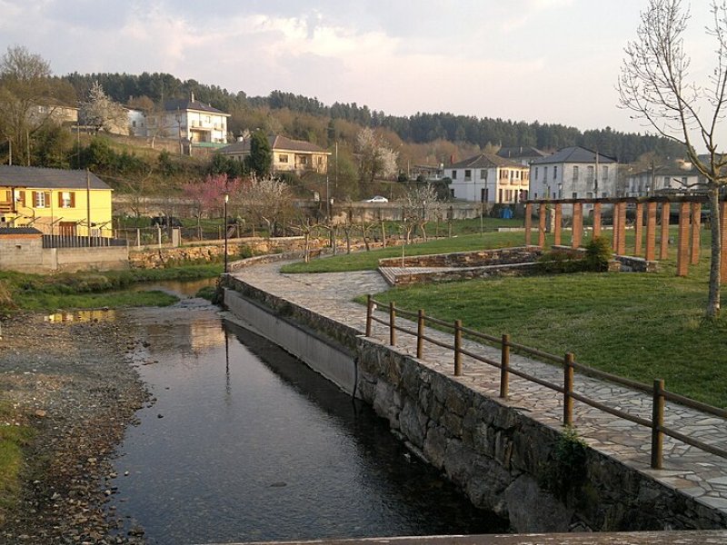 Pobra do Brollón, A