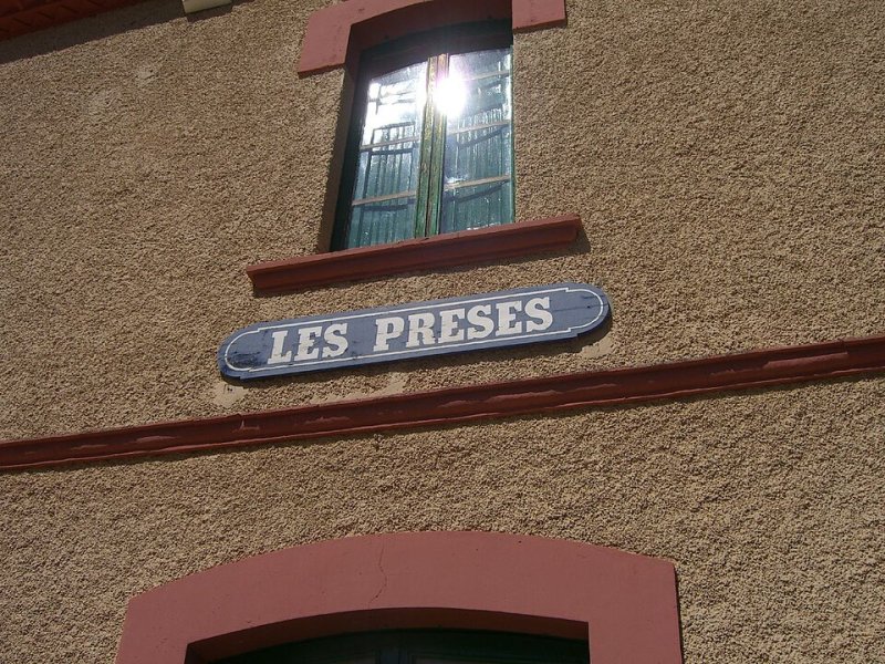 Preses, Les