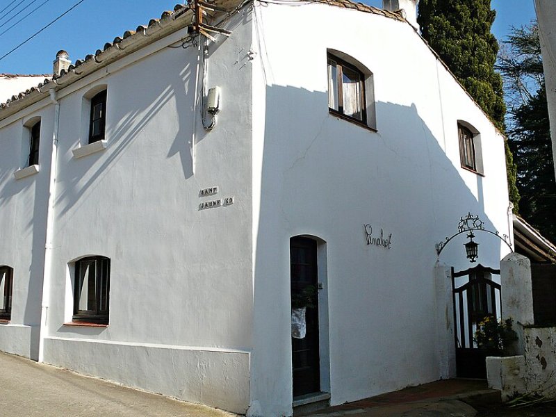 Sant Iscle de Vallalta