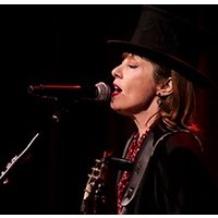 Suzanne Vega