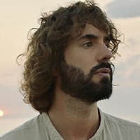 Mikel Izal - En La Línea Música