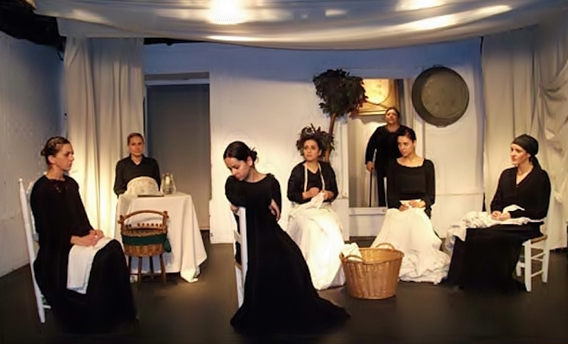 'La casa de Bernarda Alba', gritos de libertad en el Teatro Karpas