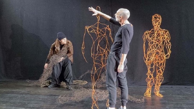 'Vida de Adil',  la vida real a escena